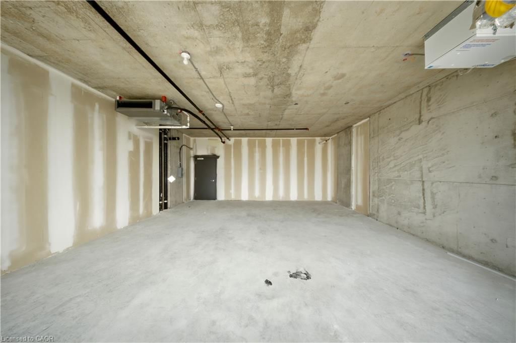 225-996 Martin Grove Road, Toronto, view 13