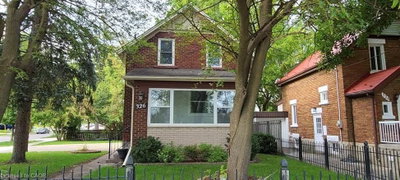 B - 326 Victoria Street S