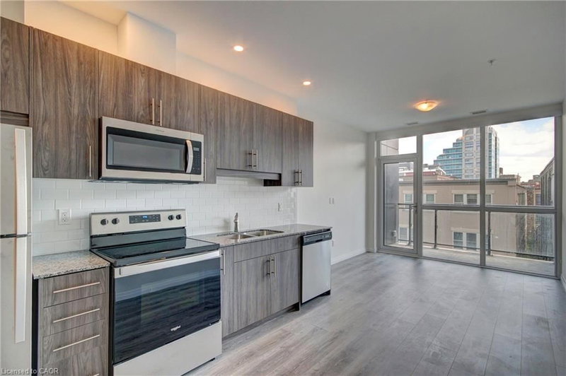 304 - 60 Charles Street W
