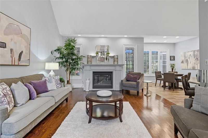 1109 Forestvale Drive photo 4