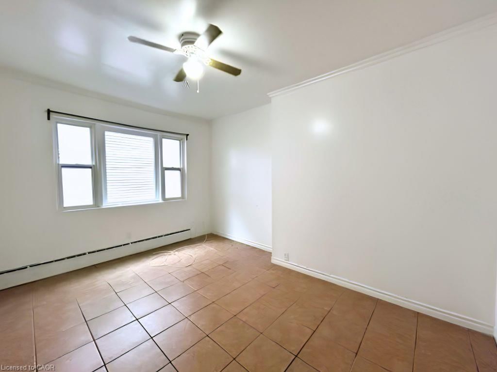 4 - 69 Sherman Avenue S 5