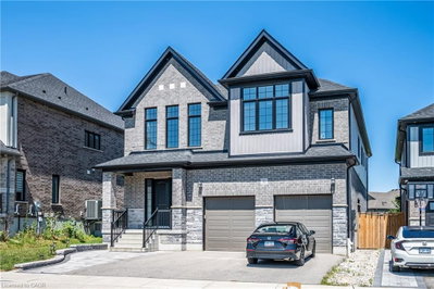 Upper - 30 Falconridge Drive