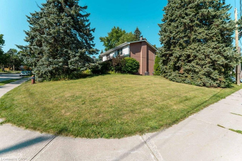 2 Robinter Drive