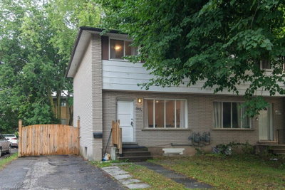 A - 185 Cedarvale Crescent