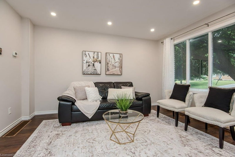 A - 185 Cedarvale Crescent