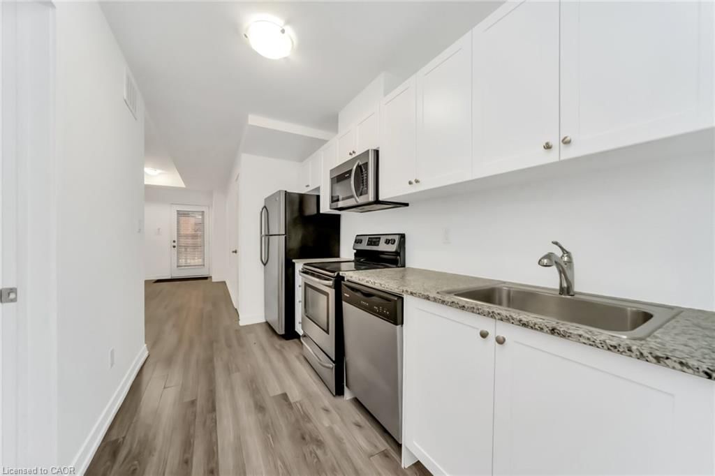 29-869 Wilson Avenue, Toronto, view 14