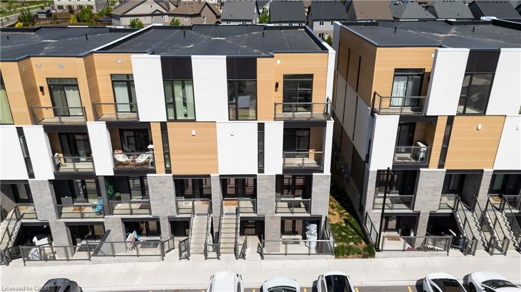 Row/Townhouse for sale at 33-142 Foamflower Place, Waterloo, ON, N2V 0G9 - Columbia Forest/Clair Hills - MLS: 40853938