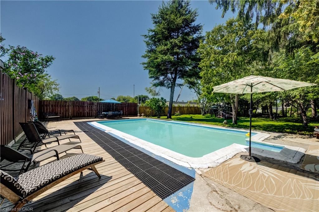 145 Ann Street, Kitchener, view 31