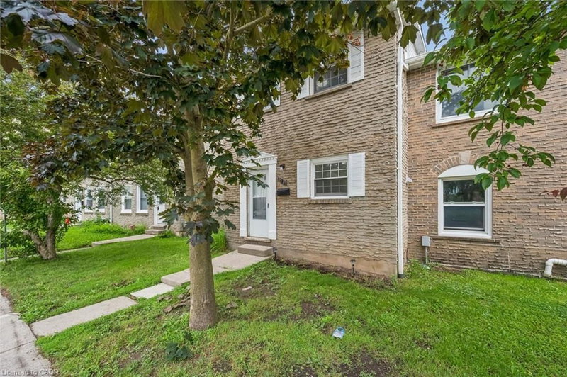 178 Westcourt Place