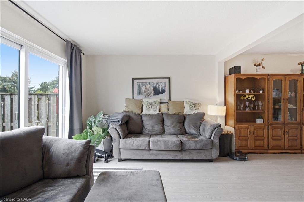 Row/Townhouse for sale at 94-20 Glenvale Drive, Hamilton, ON, L9C 5V4 - Gilkson - MLS: 40854053