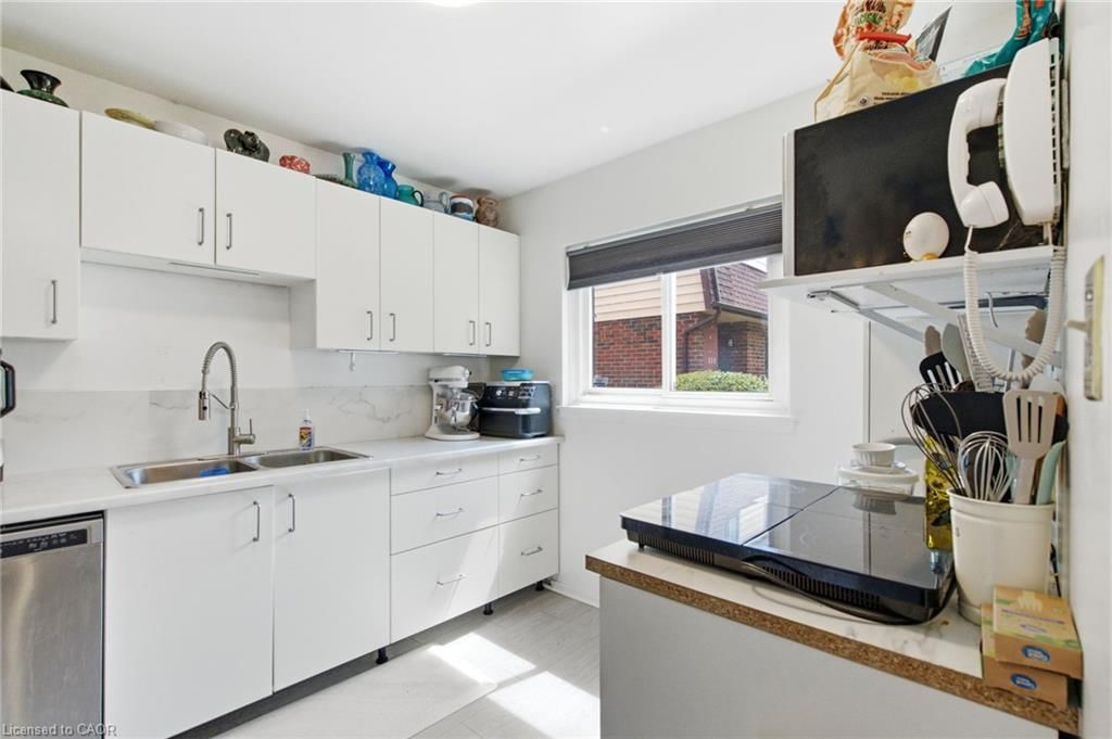 Row/Townhouse for sale at 94-20 Glenvale Drive, Hamilton, ON, L9C 5V4 - Gilkson - MLS: 40854053