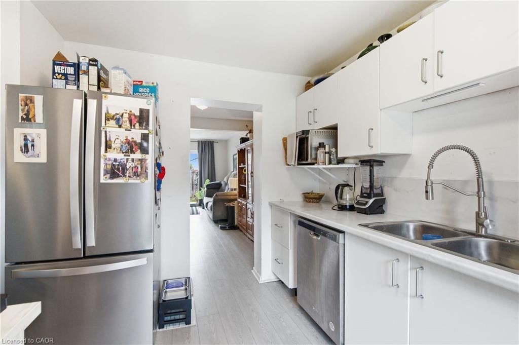Row/Townhouse for sale at 94-20 Glenvale Drive, Hamilton, ON, L9C 5V4 - Gilkson - MLS: 40854053