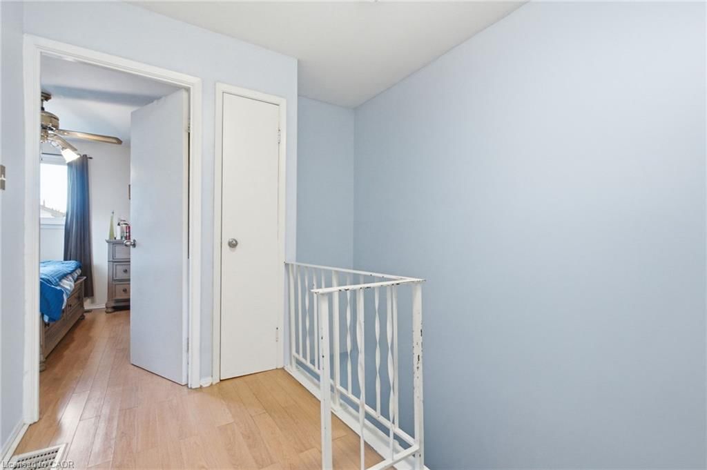 Row/Townhouse for sale at 94-20 Glenvale Drive, Hamilton, ON, L9C 5V4 - Gilkson - MLS: 40854053