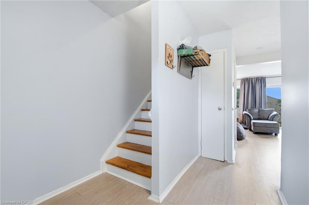 Row/Townhouse for sale at 94-20 Glenvale Drive, Hamilton, ON, L9C 5V4 - Gilkson - MLS: 40854053