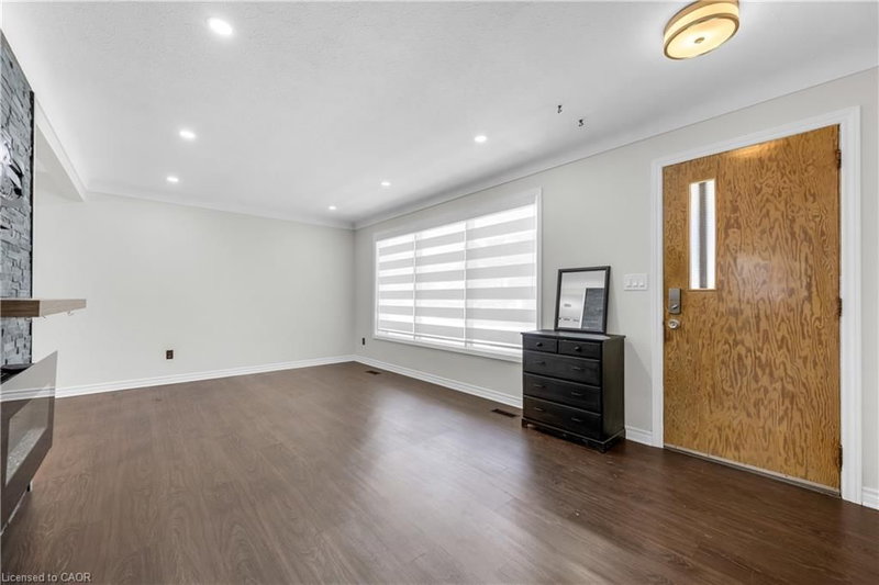 5 Armour Drive