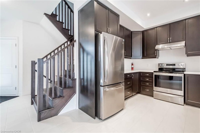 3981 Crown Street photo 4