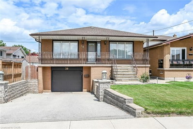 39 Algonquin Court