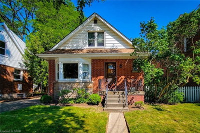 30 Sanders Boulevard