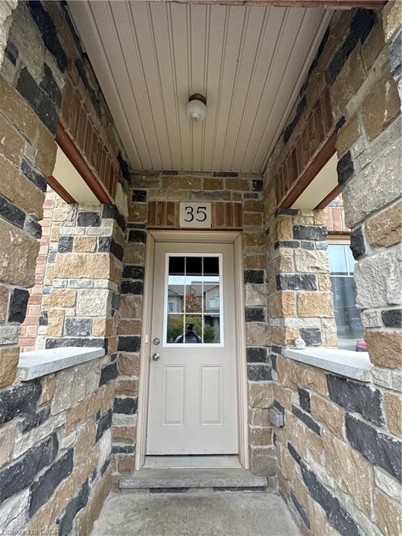 35 Eliza Avenue, Kitchener 3