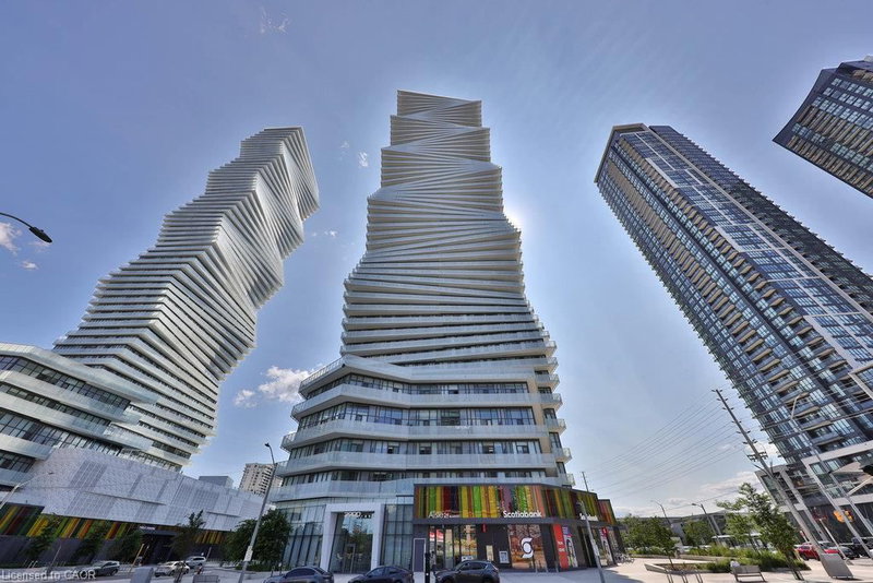 4001 - 3900 Confederation Parkway