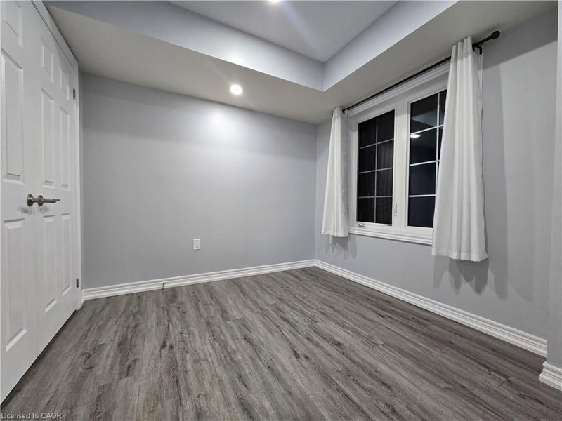 404 Linden Drive