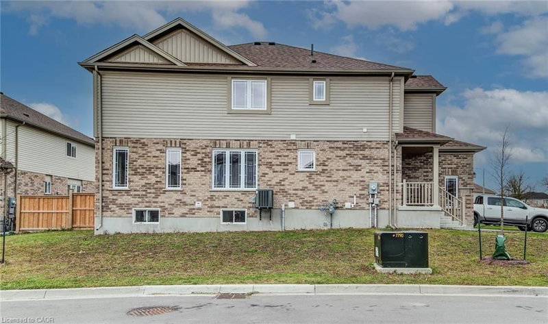 77 John Brabson Crescent