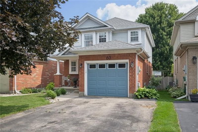 63 Starview Crescent