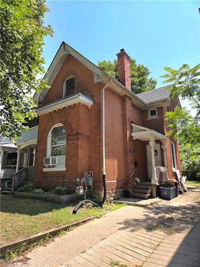 Upper - 23 Port Street