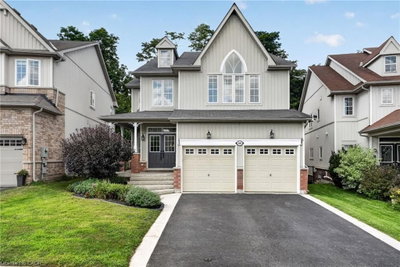 60 Meadowglen Boulevard