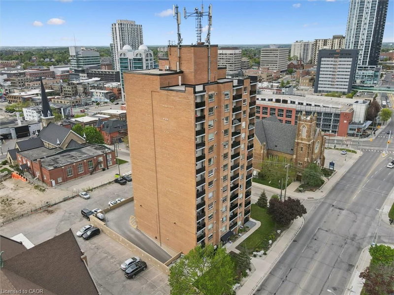 906 - 64 Benton Street