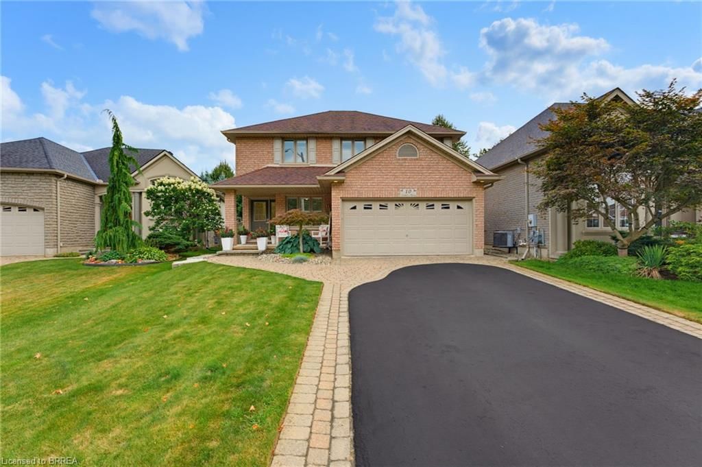 Single Family Residence sold at 10 Lismer's Place, Brantford, ON, N3R 8B1 - Northridge - MLS: 40854609