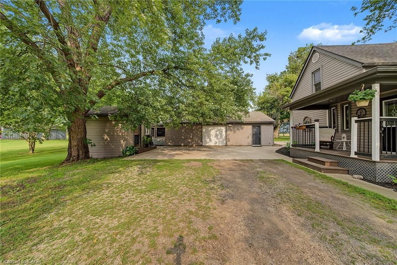 43287 Pettit Road photo 4