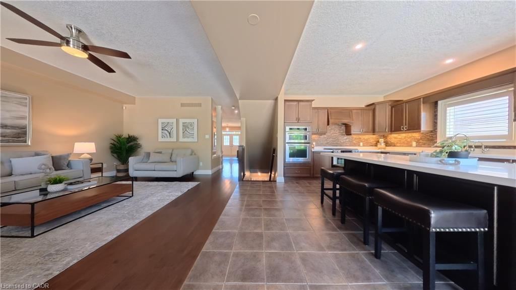 913 Valebrook Court, Kitchener, view 25