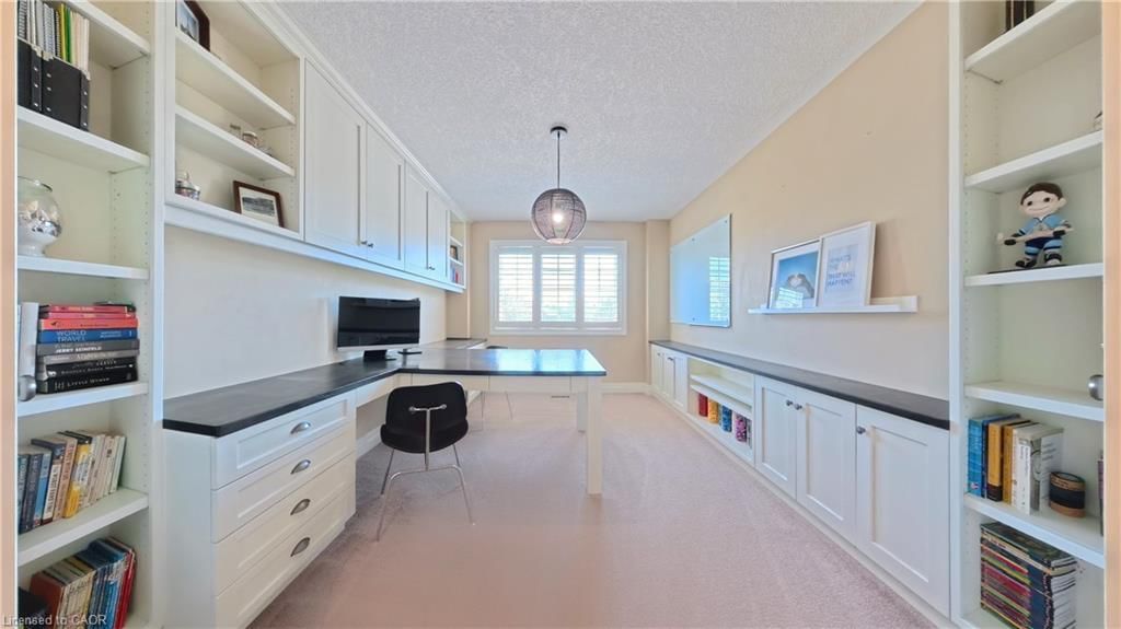 913 Valebrook Court, Kitchener, view 29