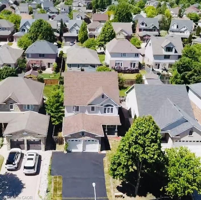 43 Decaro Crescent