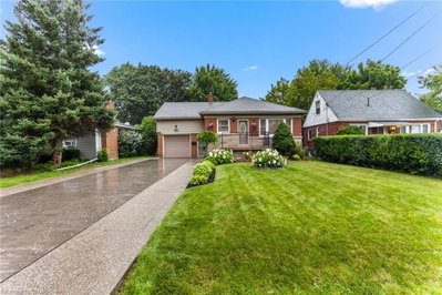 62 Randall Avenue