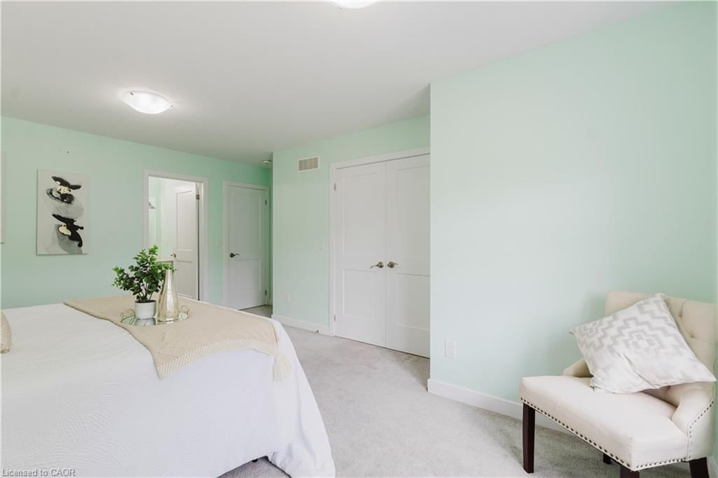 17-110 Fergus Avenue, Kitchener, view 25
