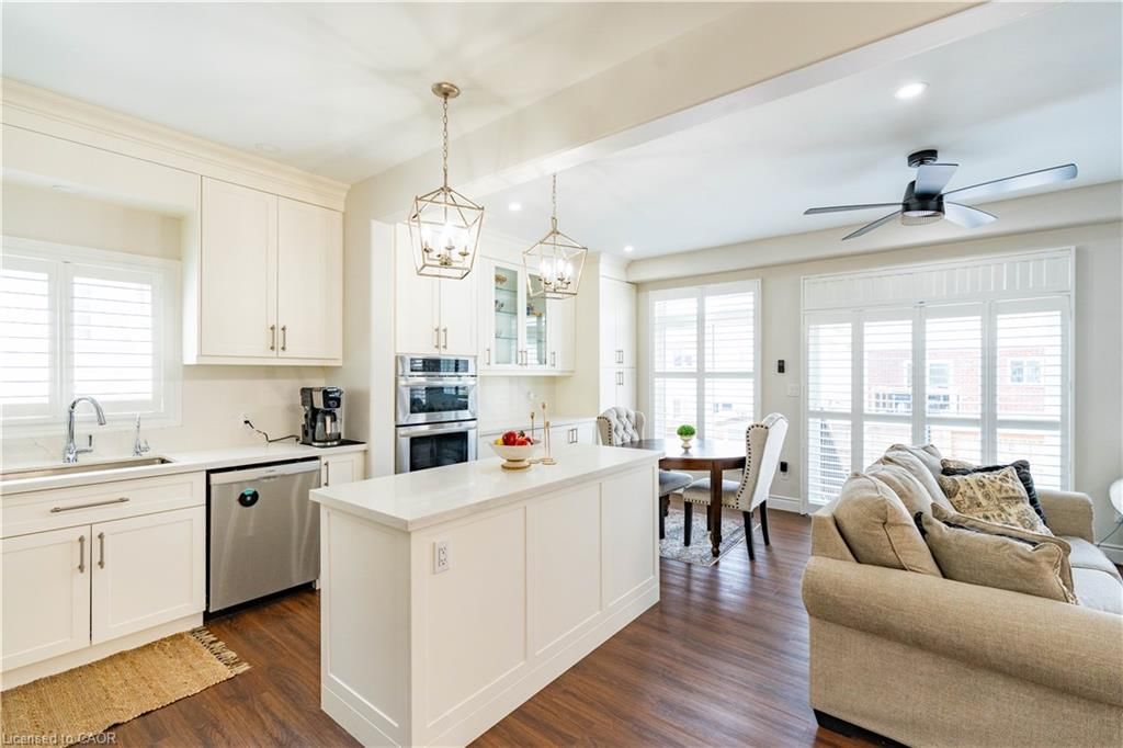 Single Family Residence sold at 122 Iron Gate Street, Kitchener, ON, N2N 3R4 - Westvale - MLS: 40854841