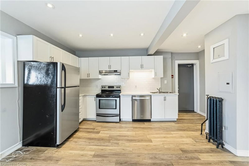 5 - 468 Main Street E