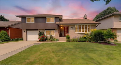 51 Charlotte Crescent