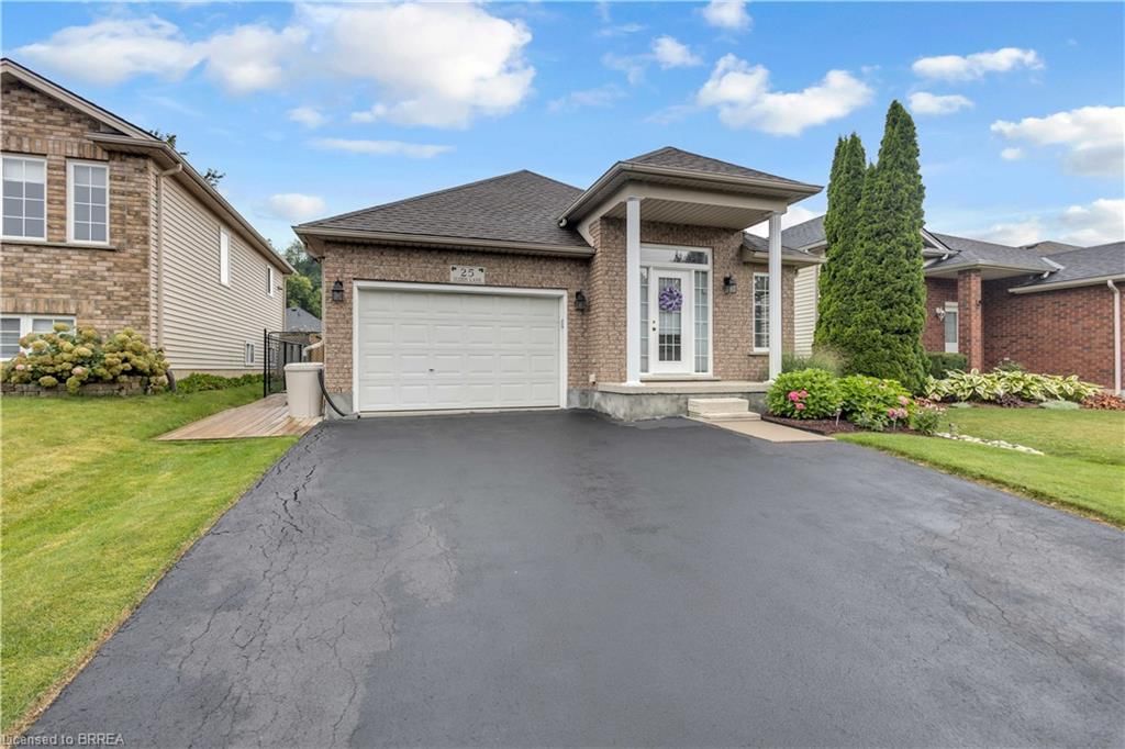 Single Family Residence for sale at 25 Sudds Lane, Brantford, ON, N3T 6M5 - Shellard Lane - MLS: 40855053