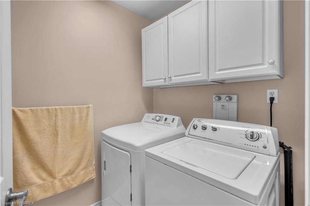 Single Family Residence for sale at 25 Sudds Lane, Brantford, ON, N3T 6M5 - Shellard Lane - MLS: 40855053