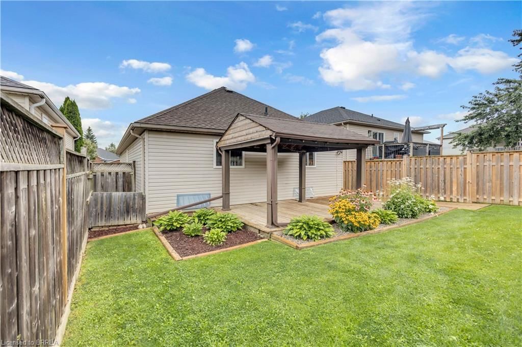 Single Family Residence for sale at 25 Sudds Lane, Brantford, ON, N3T 6M5 - Shellard Lane - MLS: 40855053