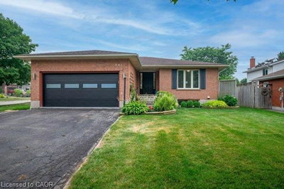 363 Twinflower Crescent