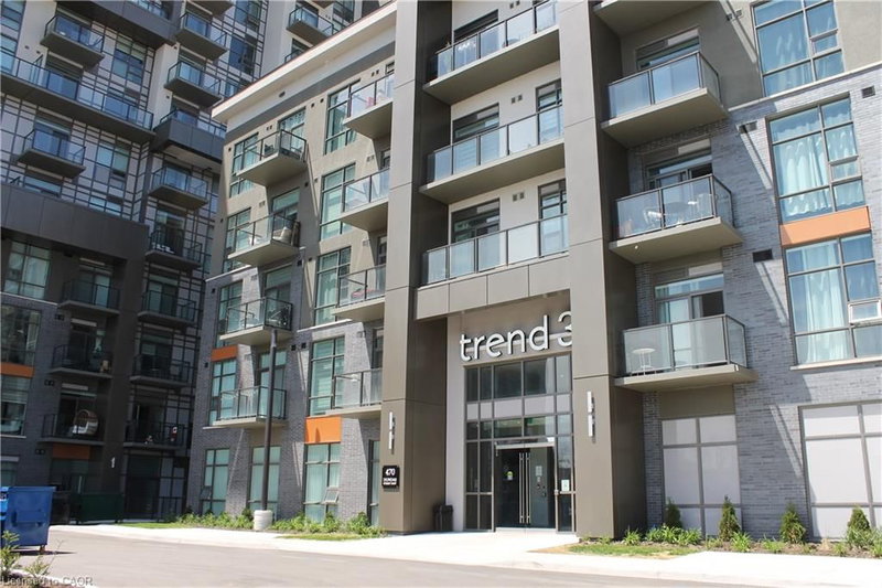 109 - 470 Dundas Street E