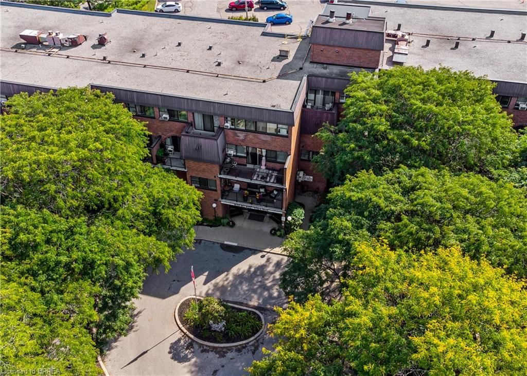 Condo/Apt Unit for sale at 301-36 Hayhurst Road, Brantford, ON, N3R 6Y9 - Fairview/Greenbrier - MLS: 40855267