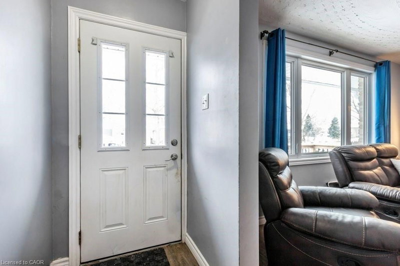 510 Oakridge Place