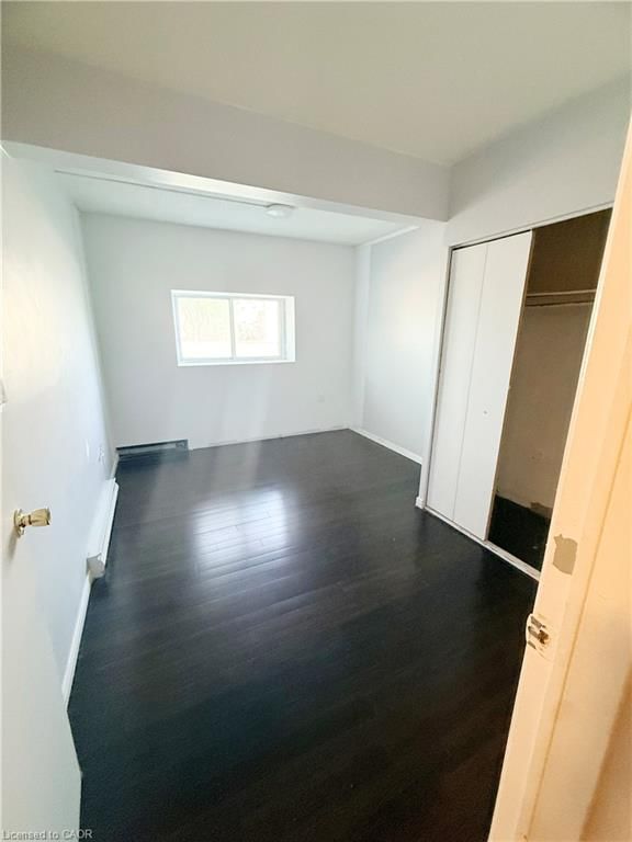 90-283 Fairway Road, Kitchener, view 9