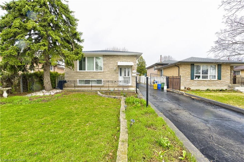 78 Markson Crescent