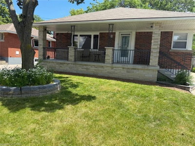 7 Greenwood Street